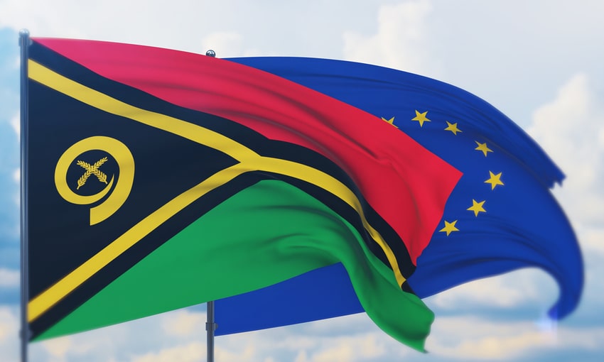 المفوضية الأوروبية تقترح تعليقًا جزئيًا للسفر بدون تأشيرة إلى الاتحاد الأوروبي ومنطقة شنغن لمواطني فانواتو