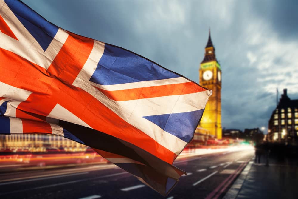 بريطانيا توقف برنامج تأشيرة المستثمر