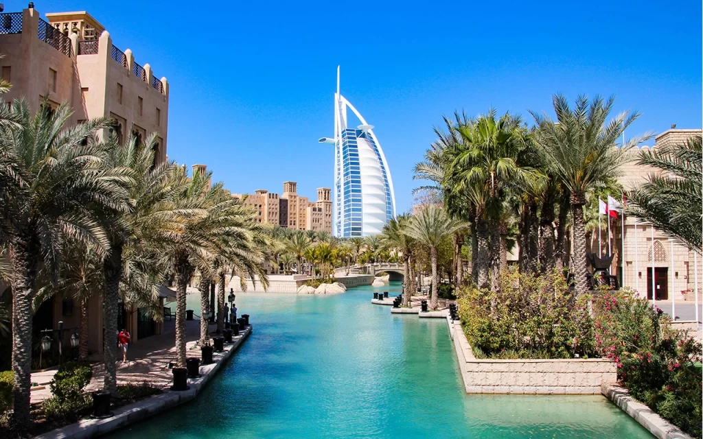 Most Popular Tourist Destinations in United Arab Emirates 