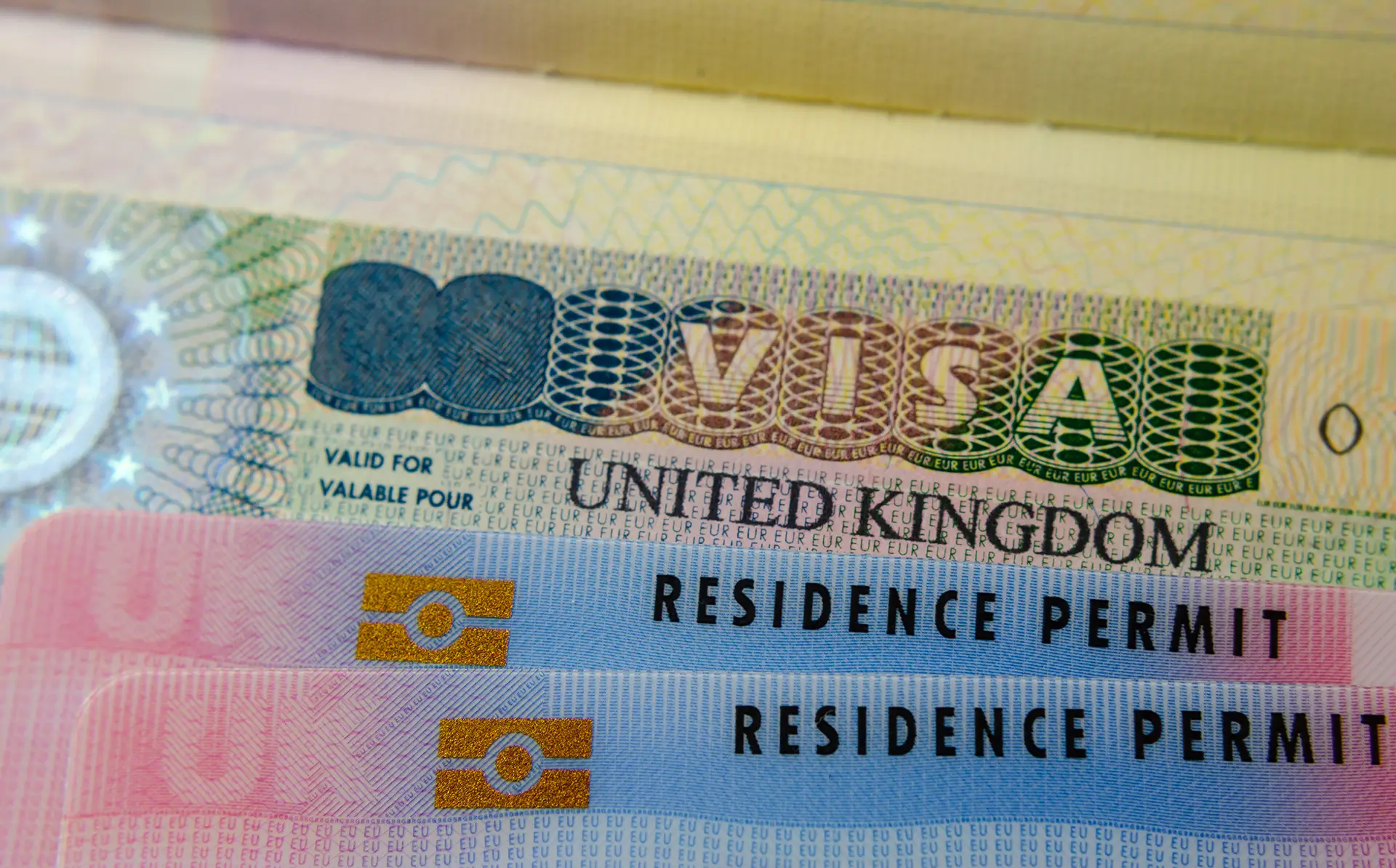 بريطانيا تعلن عن زيادة مرتقبة لرسوم التأشيرات والهجرة والجنسية
